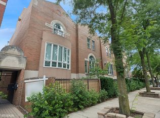 1030 W Wrightwood Ave APT C, Chicago, IL 60614