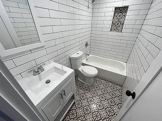 2nd image of 457 Quincy Ave #1A