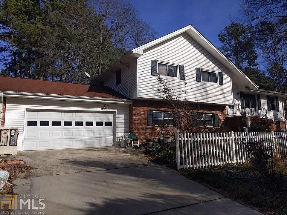 1st image of 225 Willow Lake Ln #15