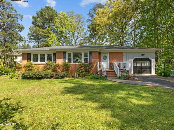 2002 Longwood Avenue, Sanford, NC 27330