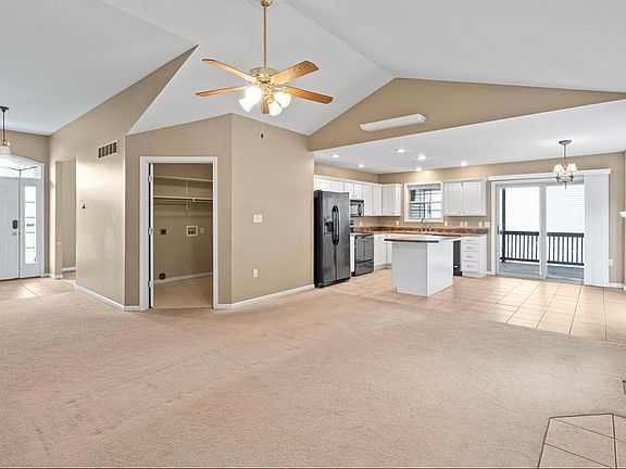 3rd image of 4008 Jungle Tree Dr #D