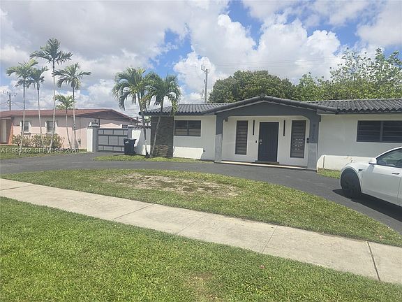 2nd image of 9725 SW 15th St