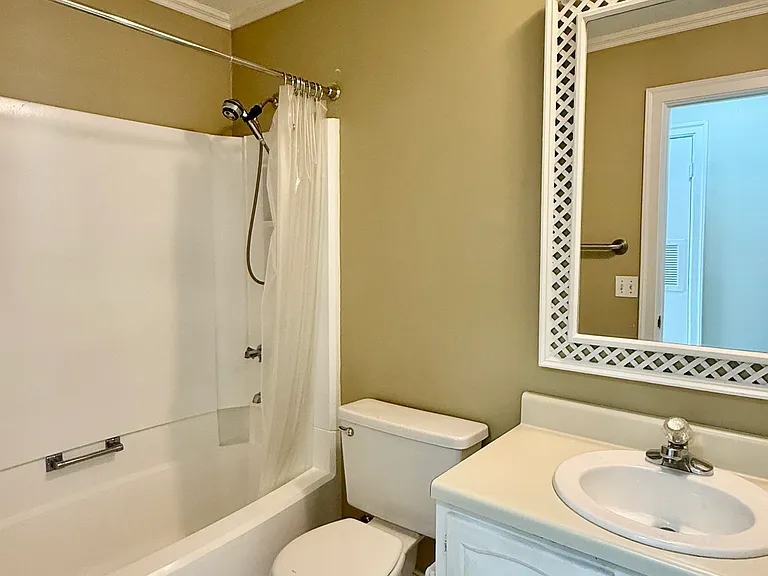 200 Pensacola Beach Rd — Photo 14