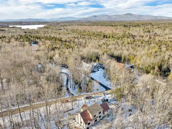 9 Christopher Court, Wolfeboro, NH 03894