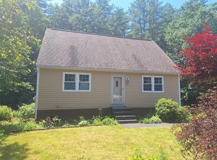 6 Erla Rd, Merrimack, NH 03054