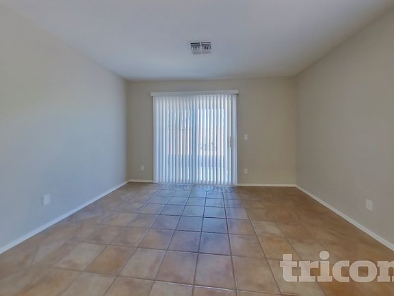 5th image of 11934 N Olive St