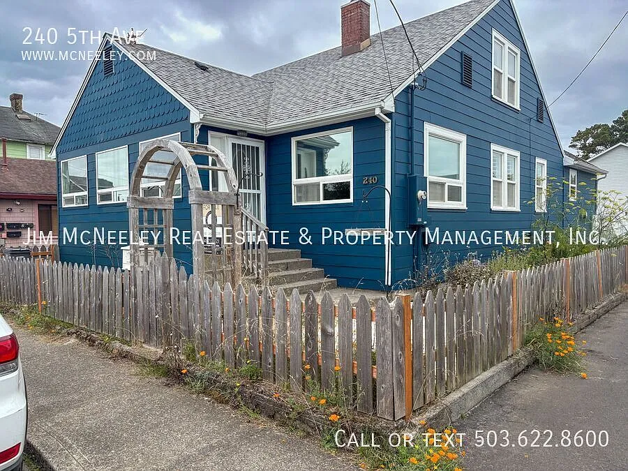 240 5th Ave