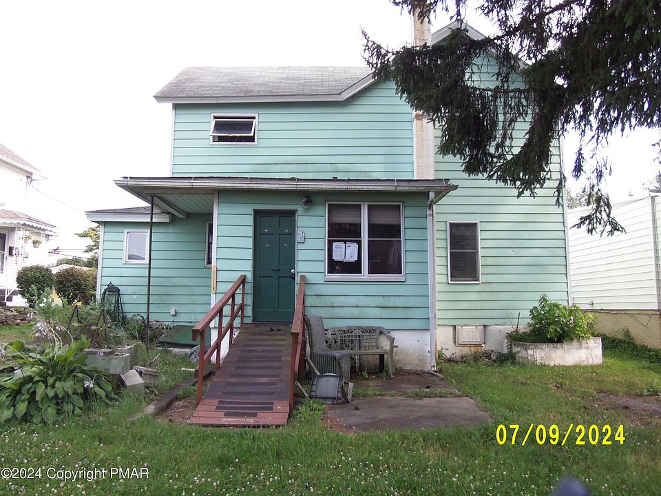 2nd image of 3332 Birney Ave