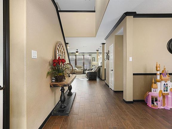 5th image of 15703 Chapel Lake Dr