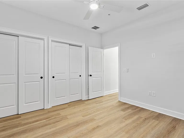 1903 W Bristol Ave #2 — Photo 13