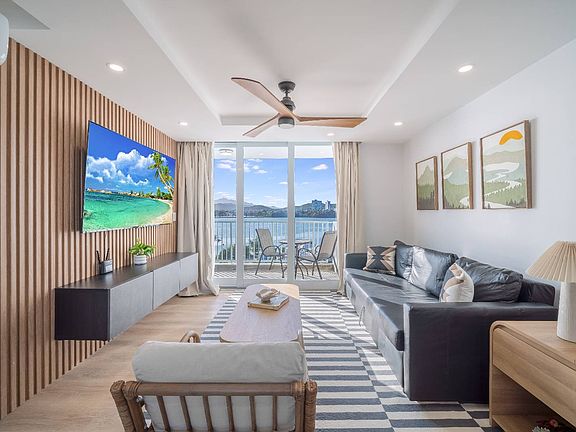 4th image of T2 Cond Isleta Marina