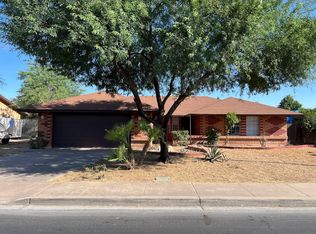 2225 E Hampton Ave, Mesa, AZ 85204
