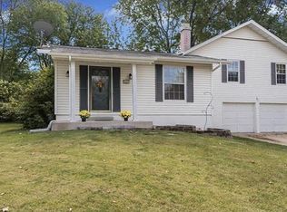 29 Jane Dr, Saint Peters, MO 63376