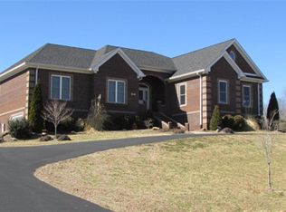 77 Autumn Way, Scottsville, KY 42164