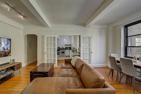 Sold by Redfin Real Estate | media 1