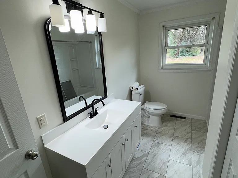 6878 Sifford Rd — Photo 8