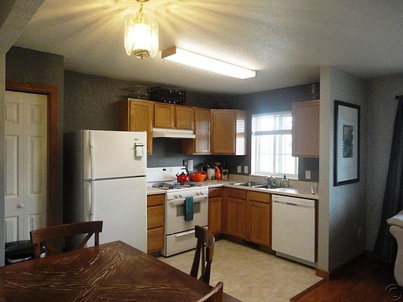 5th image of 4661 Adalaide Ln