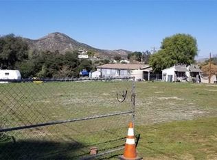 24805 Raymond St, Menifee, CA 92584
