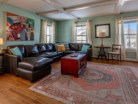 5th image of 29 Pikes Falls Road