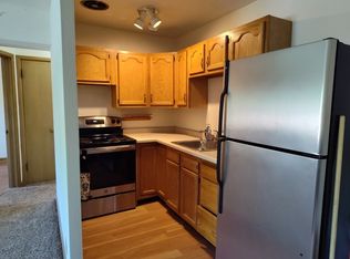 3235 S 48th St APT 8, Milwaukee, WI 53219