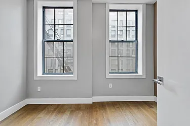 Rented by Safdie Realty Group