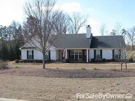 Front of House
						:
						View from main street in subdivision