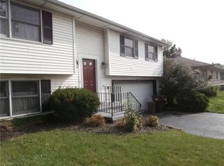 36 Tandoi Dr, Rochester, NY 14624