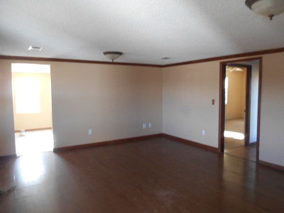 4th image of 3031 Chauncey Dublin Hwy
