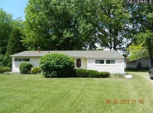 351 W Caston Rd, Akron, OH 44319