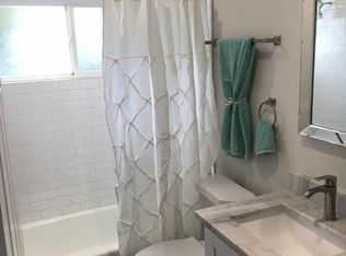 1818 New Hampshire Ave NE, Saint Petersburg, FL 33703