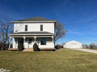 825 E Clay St, Osceola, IA 50213