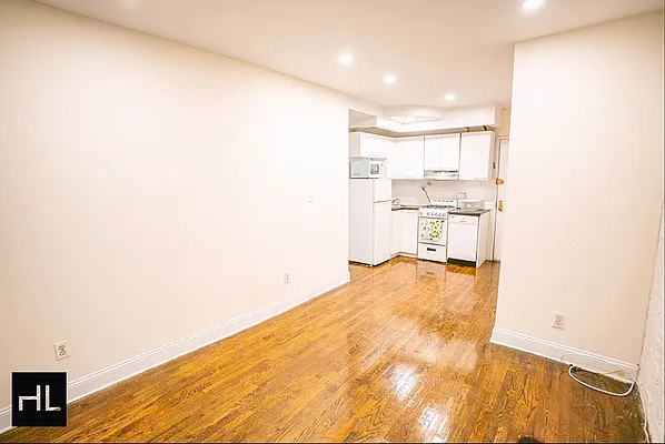 Rented by Highline Residential | media 2