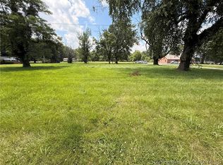 712 S Gardner St, Scottsburg, IN 47170