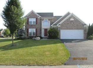 4 Jenna Way, Pittsford, NY 14534