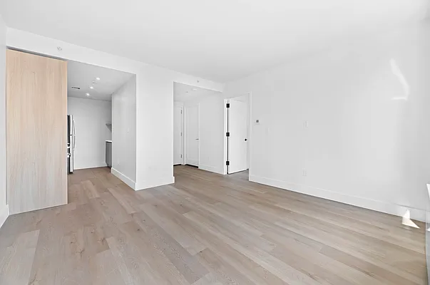 Rented by REAL New York | media 12