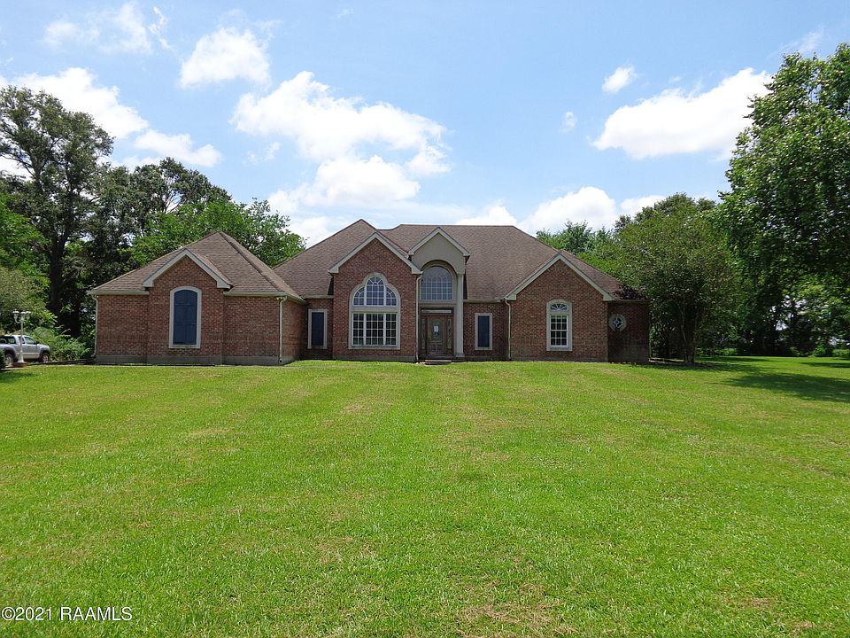 1st image of 2904 Green Briar Ln