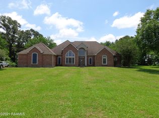 2904 Green Briar Ln, Abbeville, LA 70510