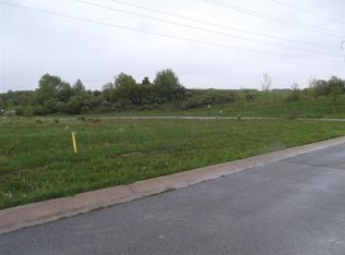 268 Westport Rd, Valparaiso, IN 46385