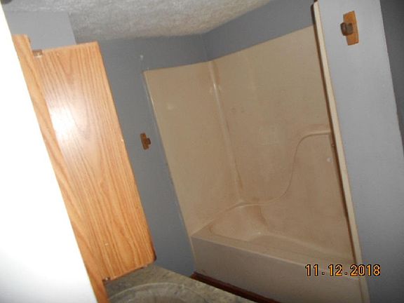 4th image of 1020 N Anderson St