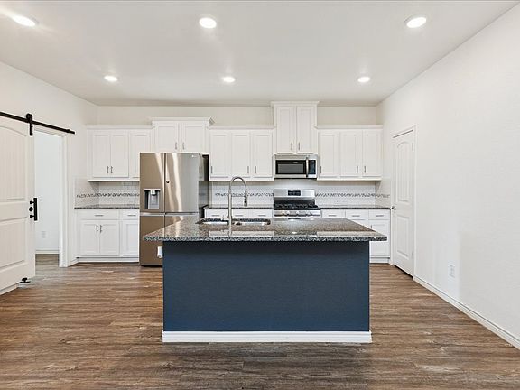 3rd image of 2145 Barx Dr