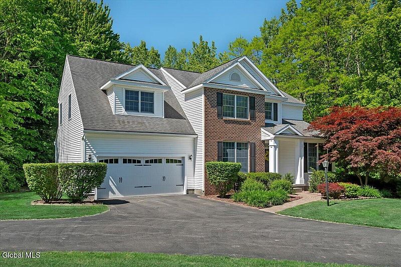 2nd image of 640 Grooms Road