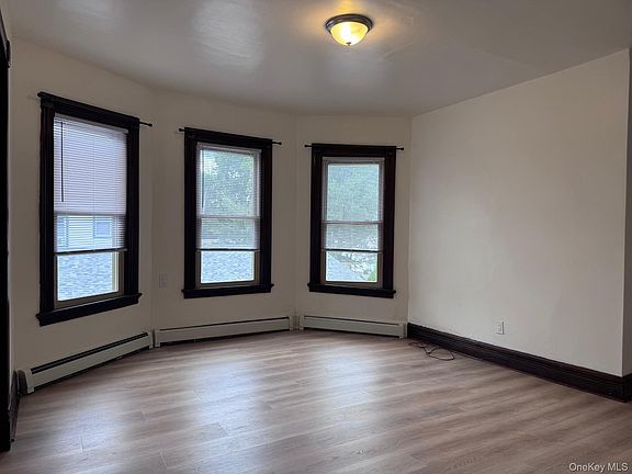 3rd image of 41 Lagrange Ave Floor 2