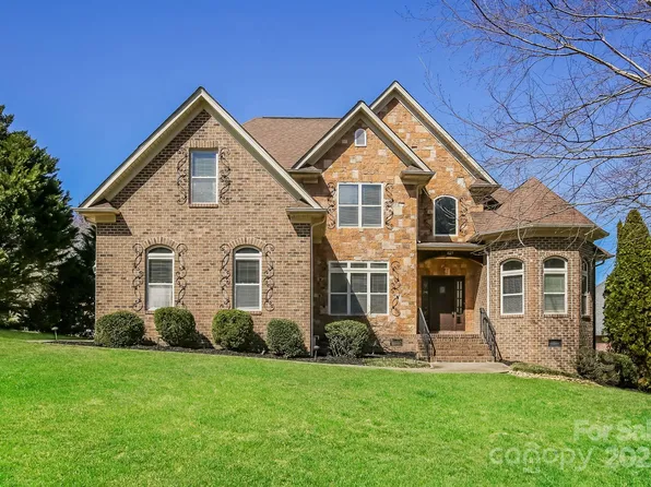 1125 Bugle Ln, Newton, NC 28658