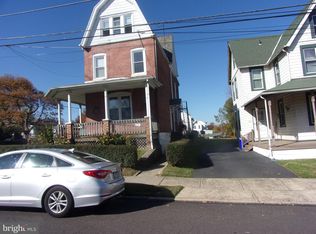 101 Robbins Ave, Rockledge, PA 19046