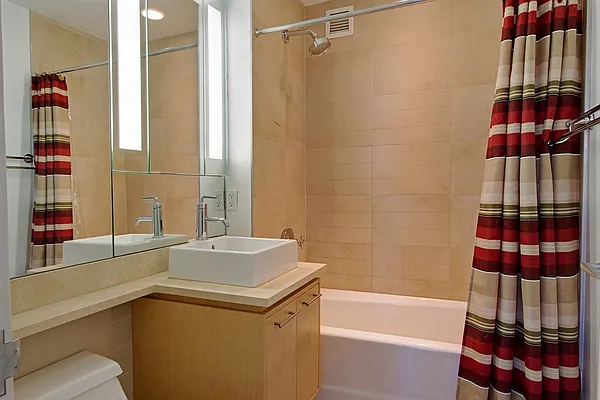 Rented by Corcoran | media 32
