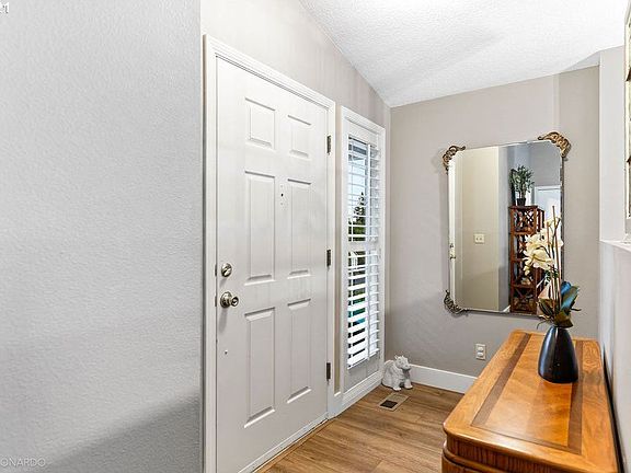 5th image of 3020 SE 155th Ave