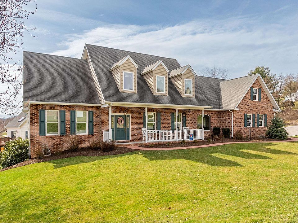 1st image of 501 Leisure Ln