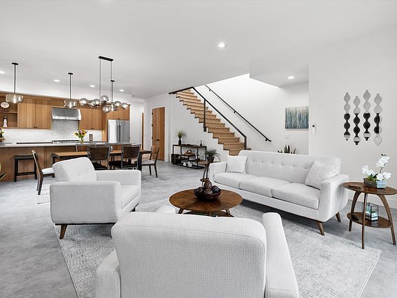 3rd image of 62768 NW Sand Lily Way