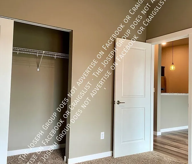 2524 Meridian St #204-20 — Photo 12