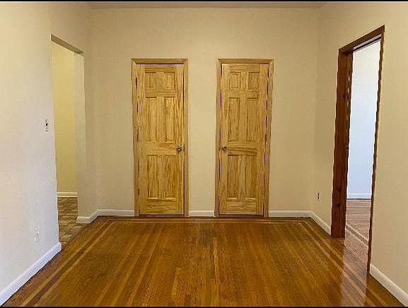 1st image of 2109 38th St APT 2F